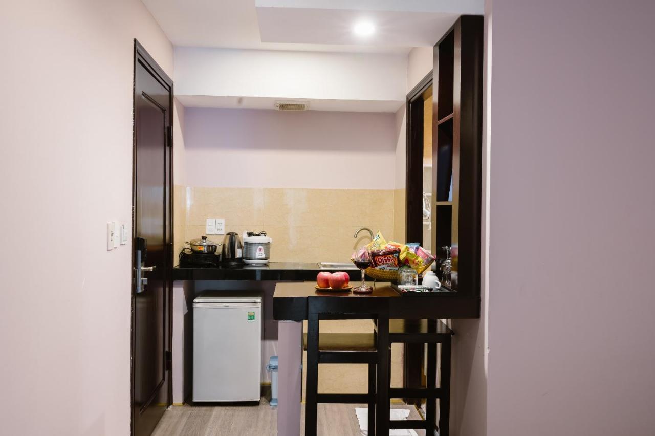 Nalini Hotel & Apartment Дананг Екстер'єр фото