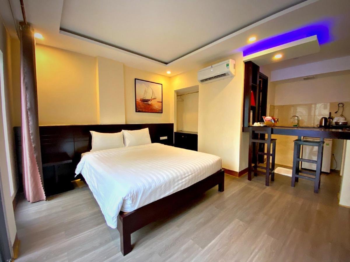 Nalini Hotel & Apartment Дананг Екстер'єр фото